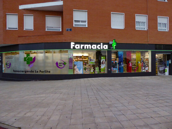 farma005700_POS